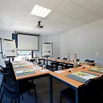 Campanile Lille Nord 3* واسكال