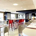 Hotel Campanile Lille Nord 3*