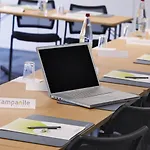 Hotel Campanile Lille Nord