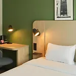 Campanile Lille Nord فندق واسكال