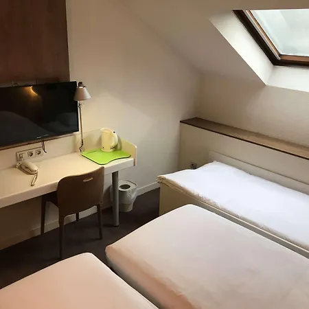 Hotel Campanile Nature - Lille 3*