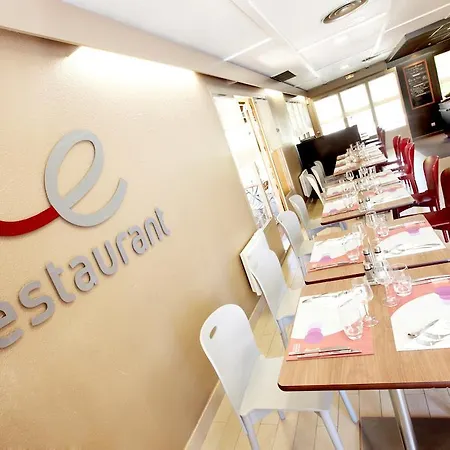 Hotel Campanile Lille Nord 3*