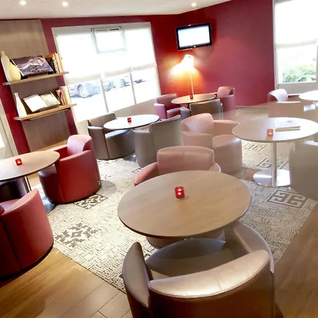 Campanile Lille Nord Hotel