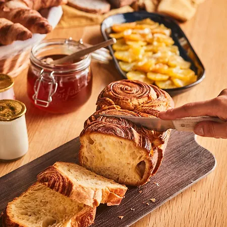 Отель Campanile Nature - Lille