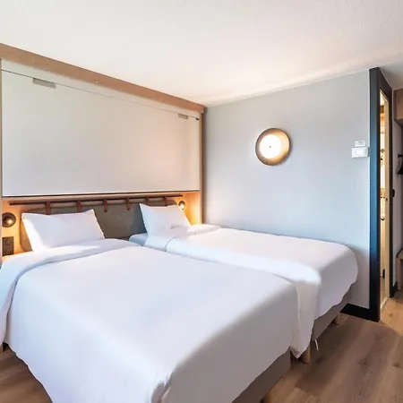 Hotel Campanile Nature - Lille