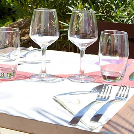 Campanile Lille Nord Hotel